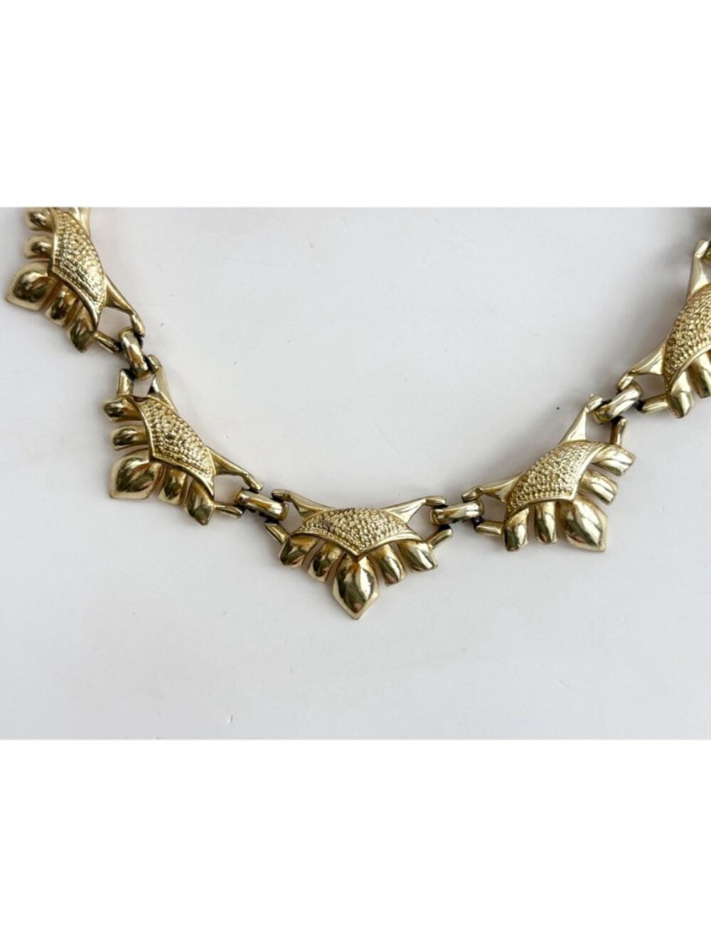 Coro Signed Gold Toned Designer Chainlink Abstract Vintage 80's Bracelet - 18" - Picture 2 of 16